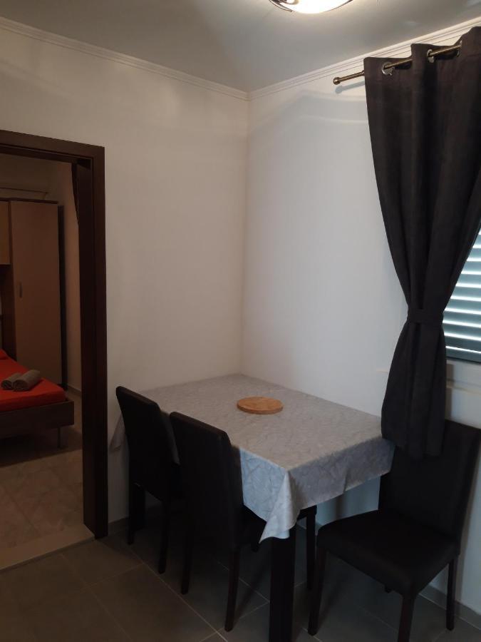 Apartments By The Sea Cove Blaca, Mljet - 4899 Saplunara Luaran gambar
